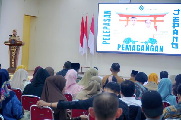 Siapkan SDM Unggul, Aliyah Mustika Lepas 75 Siswa Magang ke Jepang