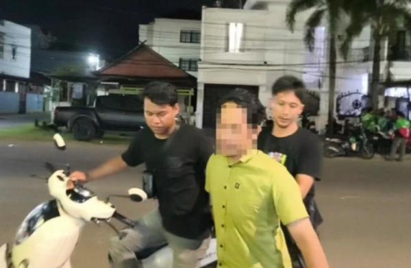 Polisi Ringkus Penganiaya Petugas SPBU Wanita di Makassar, Tak Terima Mertua Ditegur